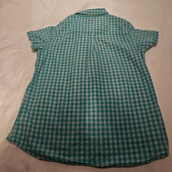 Women's Columbia short-sleeved button-up shirt, size large, green gingham - Picture 6 of 6